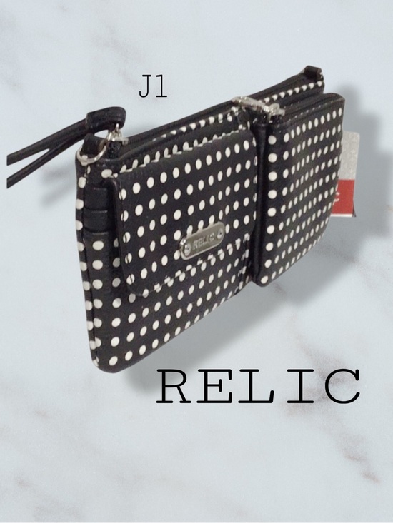 Relic Handbags - RELIC by Fossil Evie Wristlet Crossbody NWT